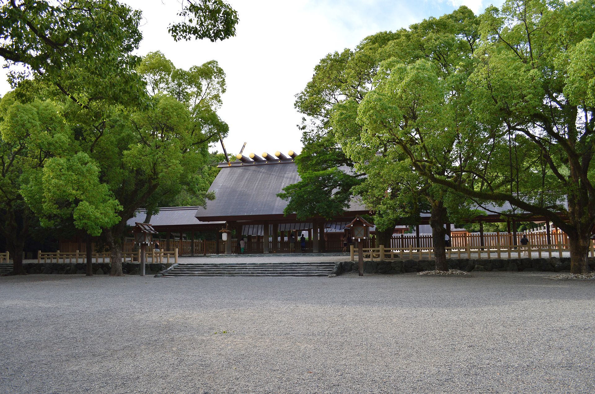 数々の武将が必勝祈願！「熱田神宮」肌を洗えばキレイになる！？女性必見のスポットも