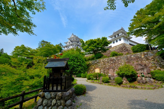 郡上八幡城の歴史が語る妖艶な姿をご紹介！