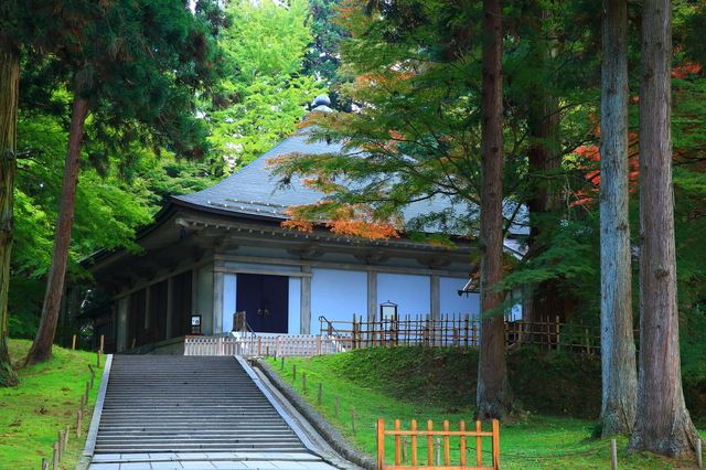 黄金の寺宝の数々は金閣寺以上？ 東北屈指の名刹「中尊寺」の楽しみ方