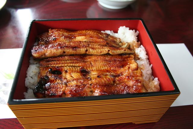 江戸の流行と成田の風土が生んだ名物「成田鰻」の歴史と今