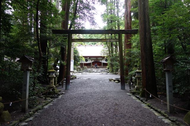 椿大神社は由緒ただしきグローバルな神社