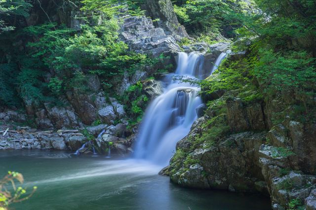 四季とりどりの景観の変化、三段峡