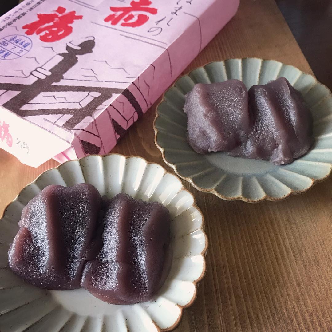 三重県の定番お菓子「赤福餅」　その歴史と魅力に迫る