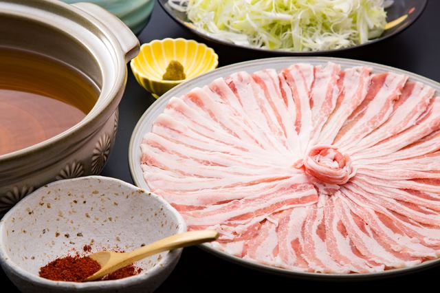 鹿児島で美味しい肉と言えば黒豚！その魅力とは